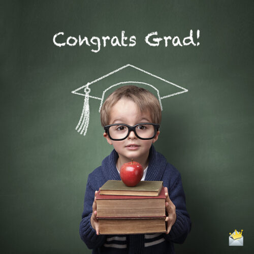 Cute graduation image to help you wish on a chat or message.